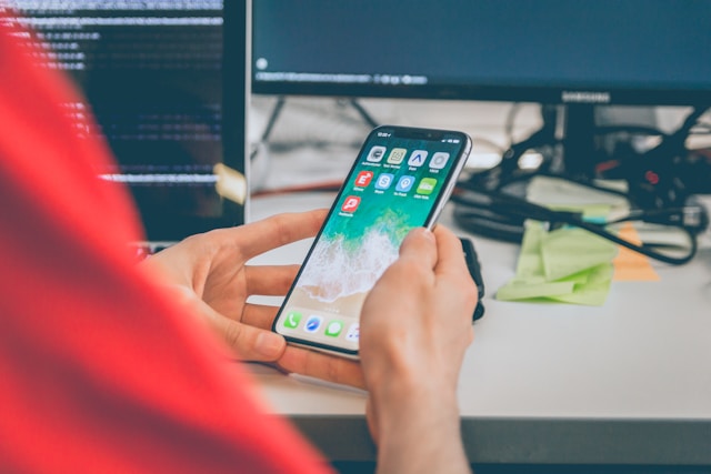 Cross-Platform App Development by Garage2global